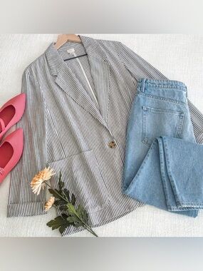 A New Day striped linen blazer.